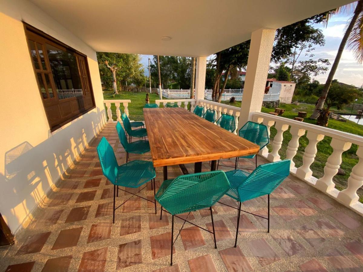 Hotel Villa Noel Chinauta Extérieur photo